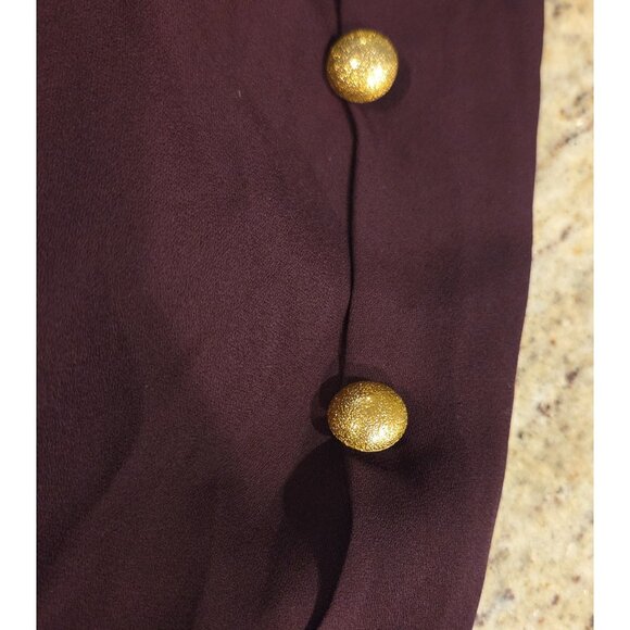 New! NY & Co Size L Burgundy Gold Side Button High Neck Blouse Old Money Smocked - Picture 14 of 15